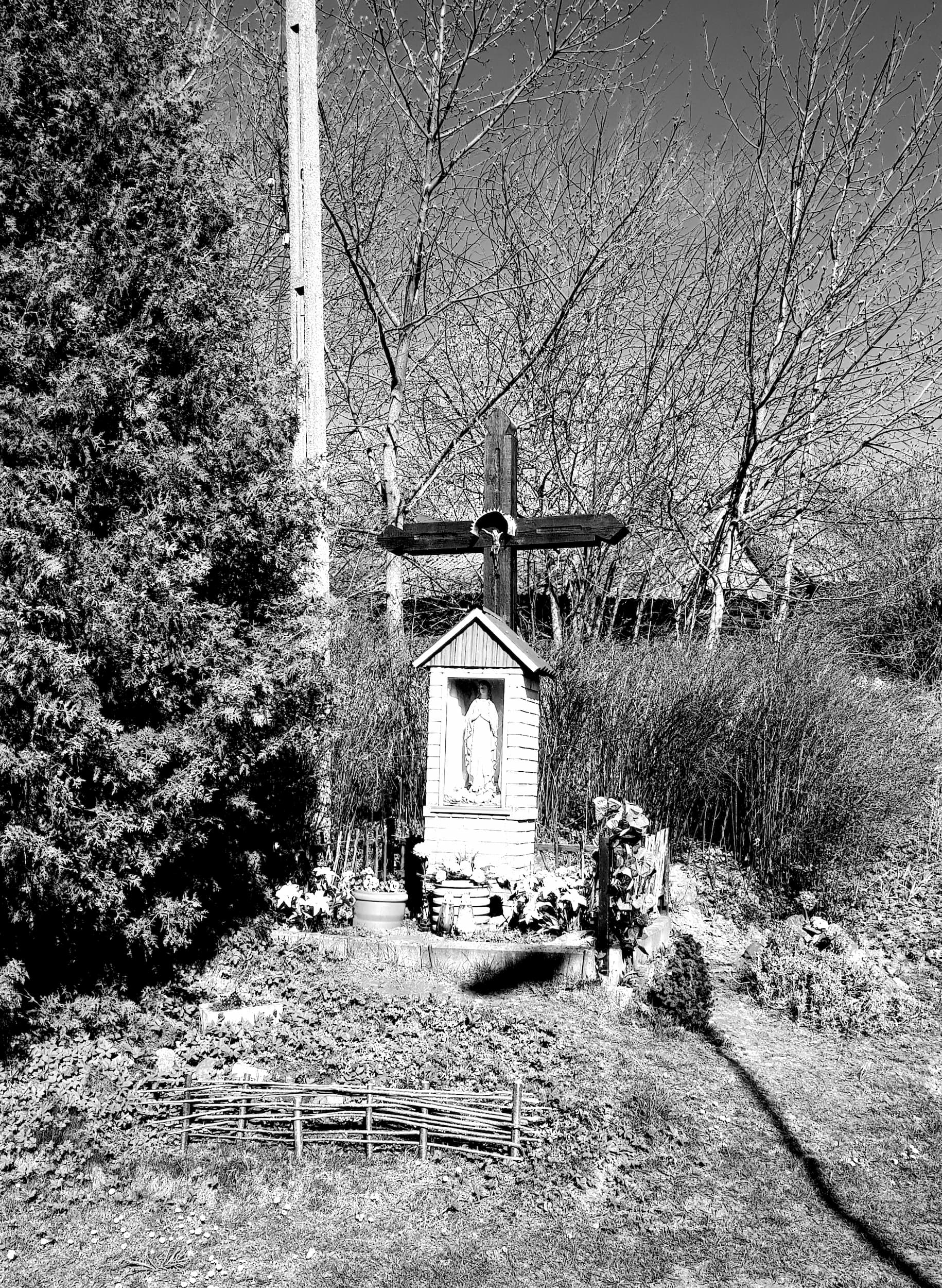 Gurų kaimo kryžkelė. Gyčio Norvilo nuotr.