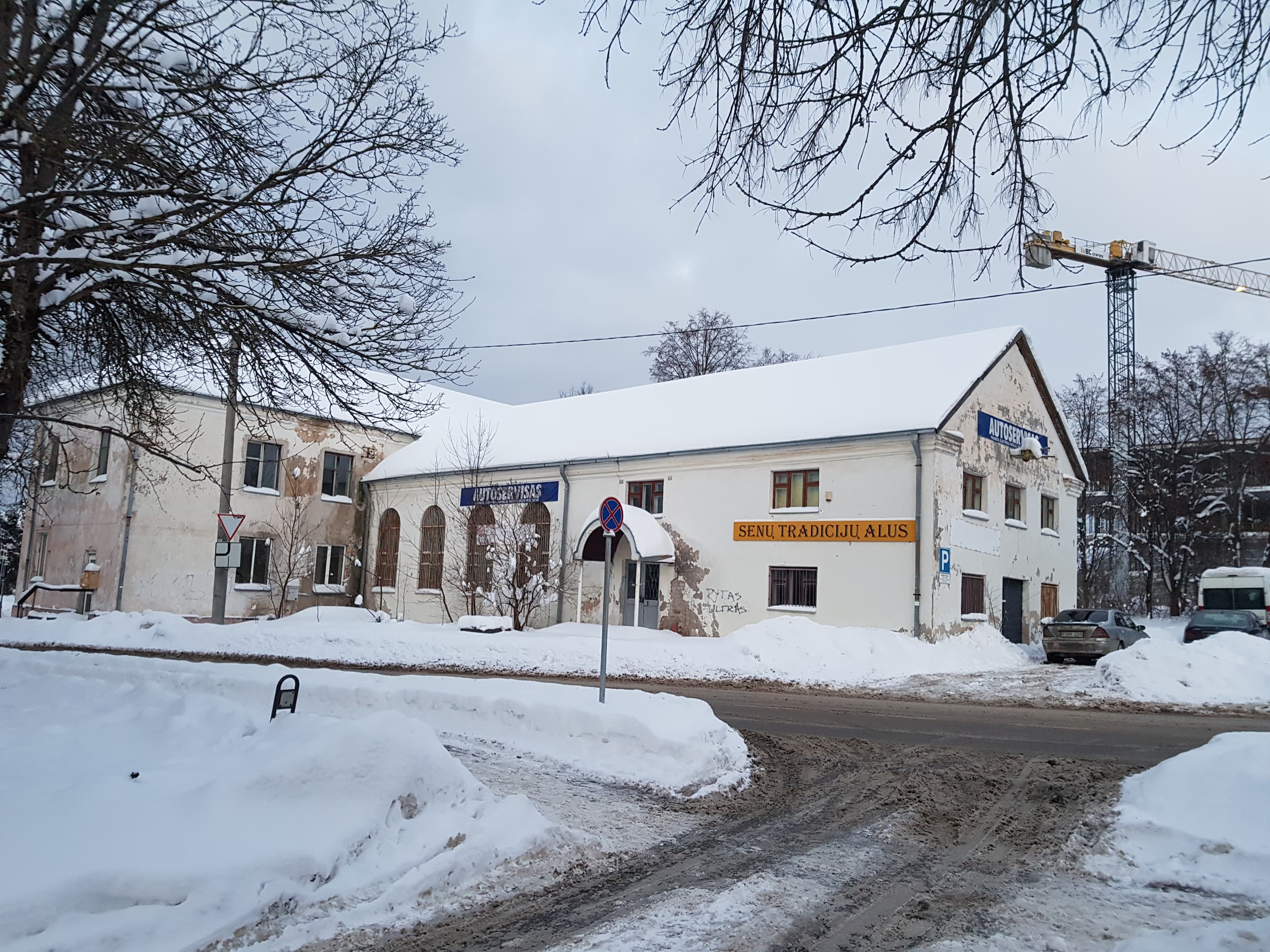 Garažų kosmosas Dvarčionyse_Gyčio Norvilo nuotr.