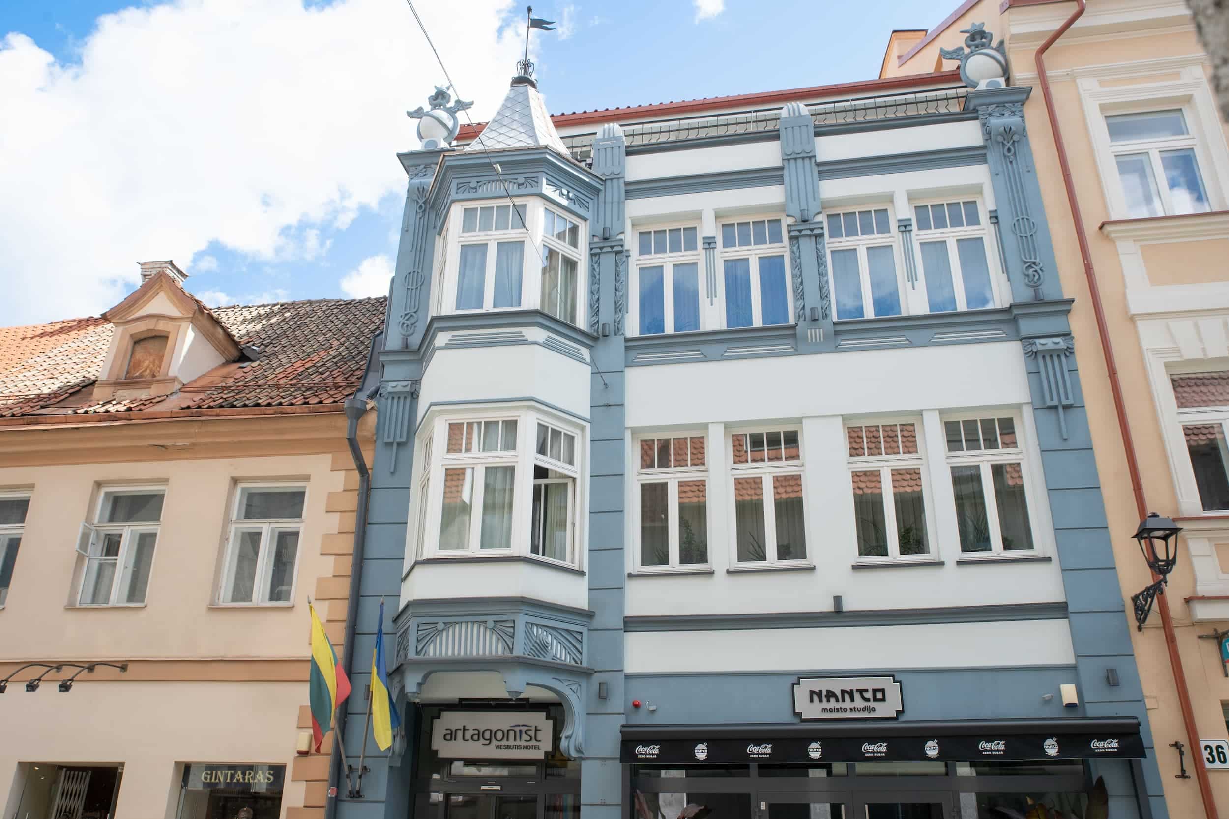 Artagonist viešbučio fasadas Pilies g._V. Ribokaitės nuotr.
